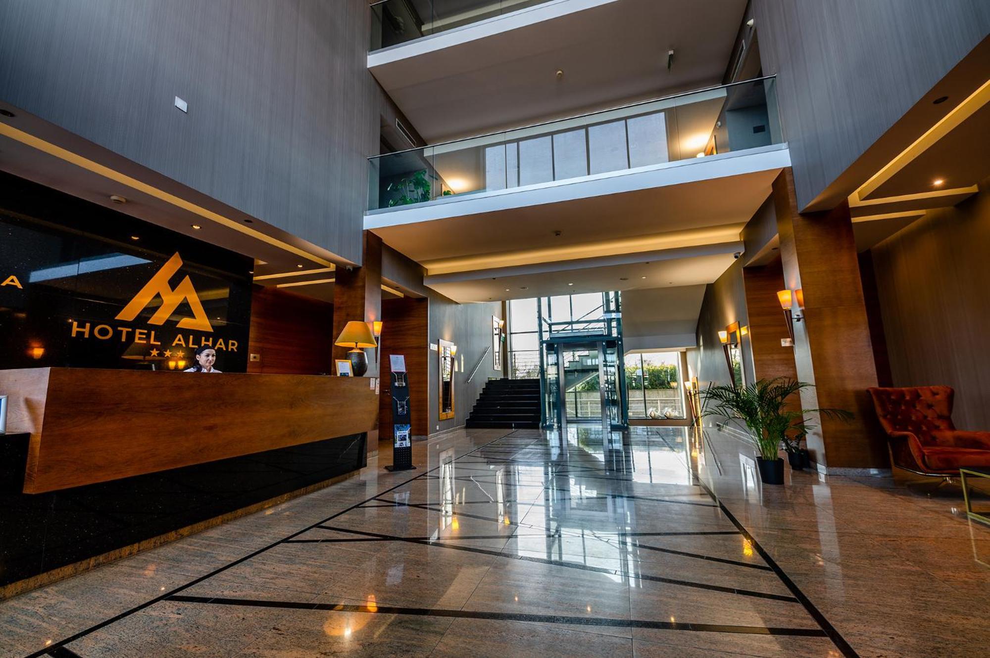 Hotel Alhar Lubliniec Luaran gambar