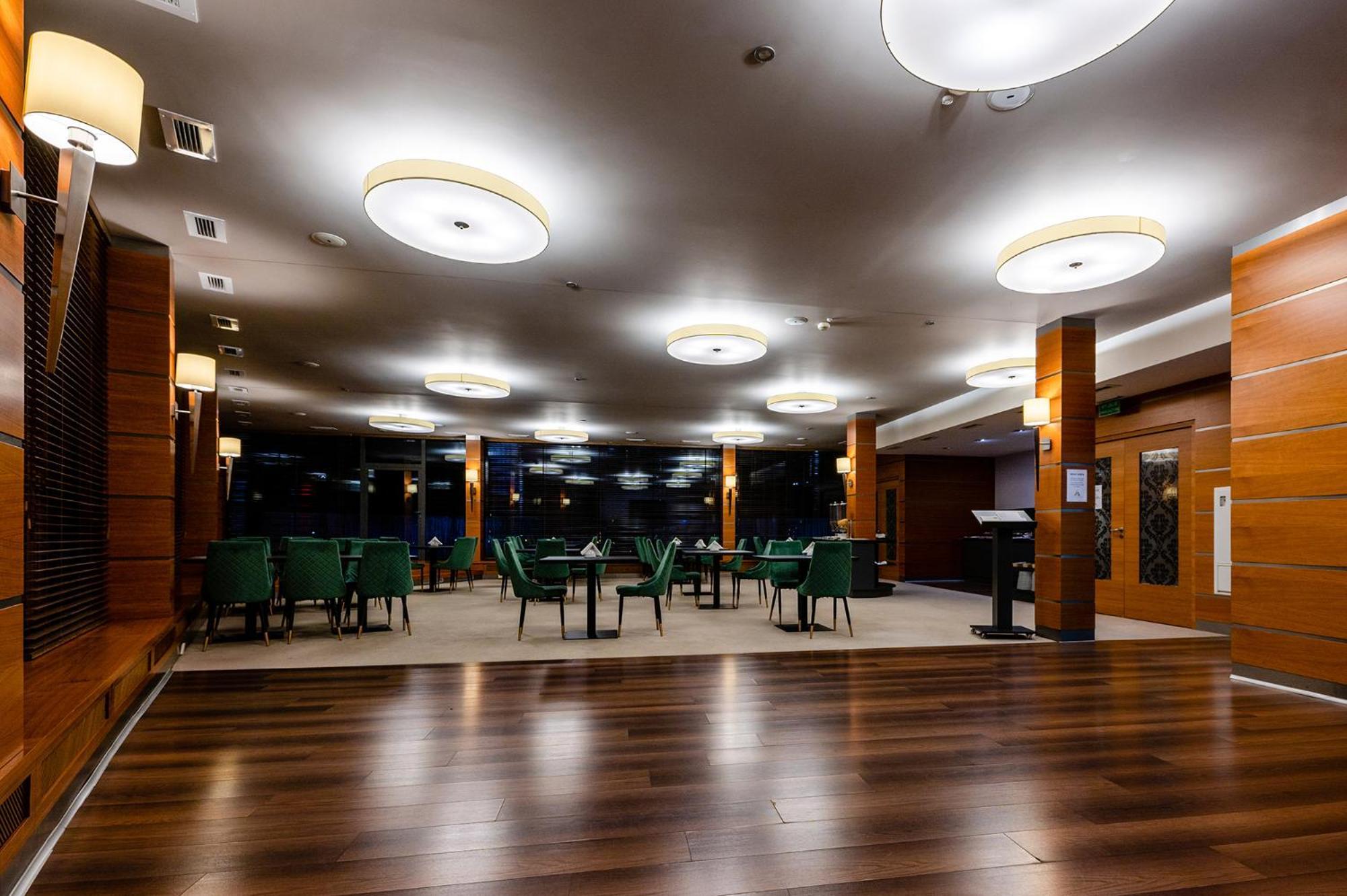 Hotel Alhar Lubliniec Luaran gambar